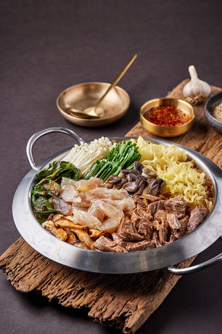용문산 등산 후 점심 보양식 대표 이미지